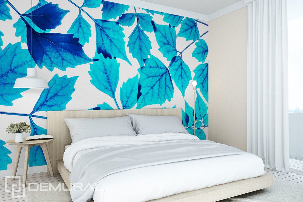 Een klein, blauw blad Fotobehang voor de slaapkamer Fotobehang Demural
